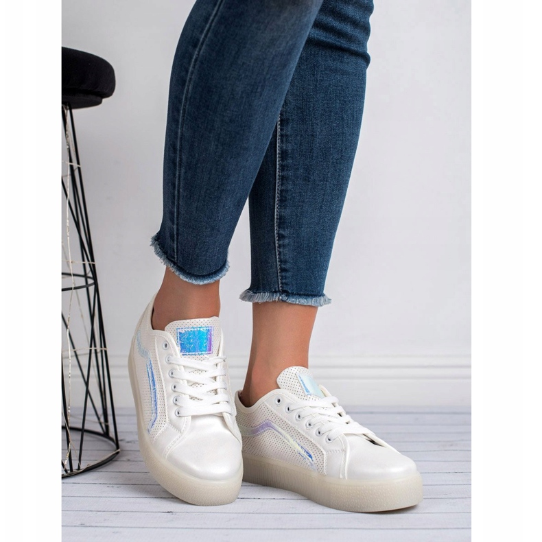 SHELOVET Vapaa -ajan naisten kengät valkoinen 2