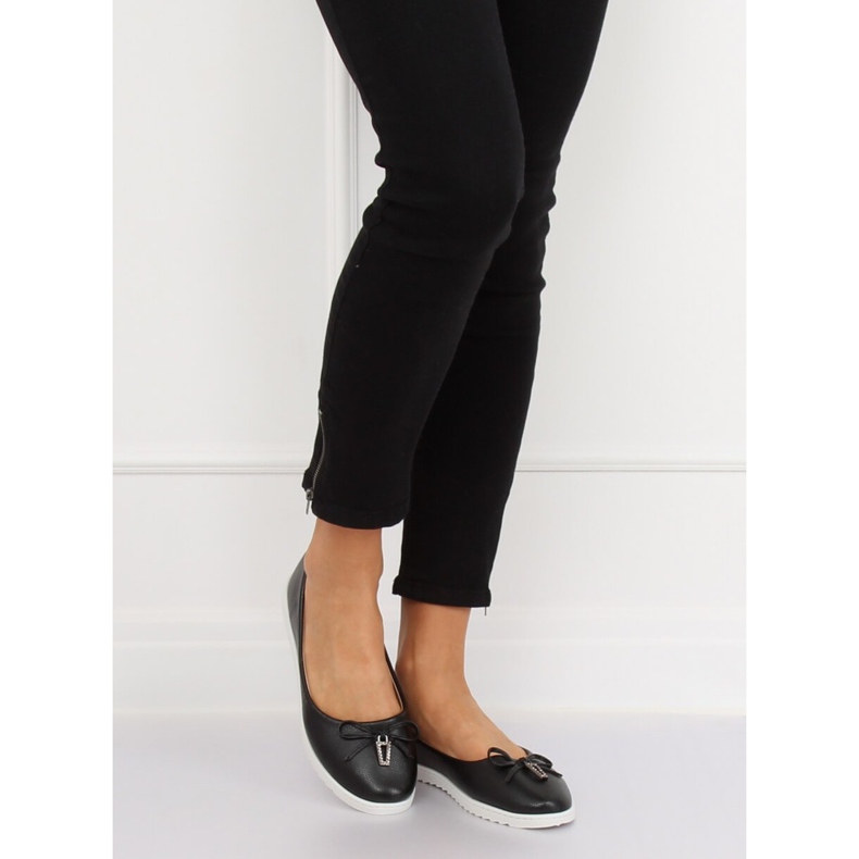 Musta naisten ballerinat YSD-04 Musta 1