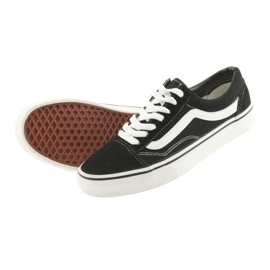 Old Skool Vans musta valkoinen 5