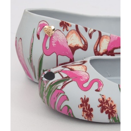 Meliski harmailla flamingoilla CK85 Grey violetti harmaa monivärinen 1