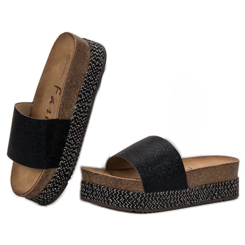 Goodin Tossut alustalla musta 1