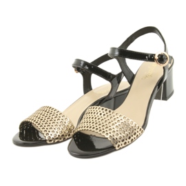 Espinto Mustat / kultaiset sandaalit keltainen 3