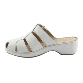 Naisten kiilatossut Caprice 27353 valkoinen 2