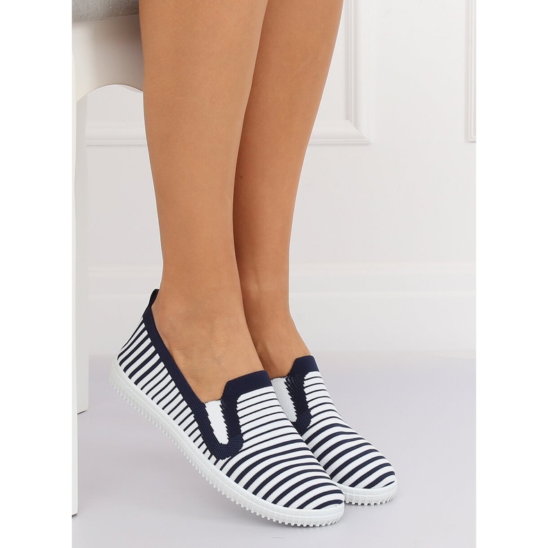 Tennarit slipon tummansininen XJ-2909 Navy valkoinen laivastonsininen 1