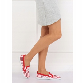 Punaiset slipon-lenkkarit XJ-2909 Punainen valkoinen 2