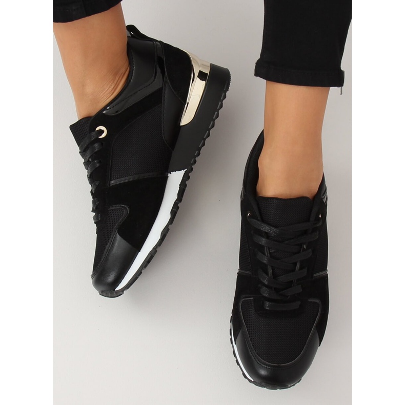 Mustat urheilukengät B-01 Musta 1