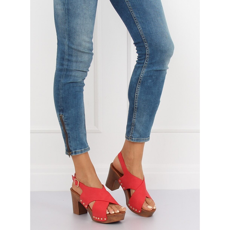 Sandaalit ala punainen puukengät D-131 Red 1