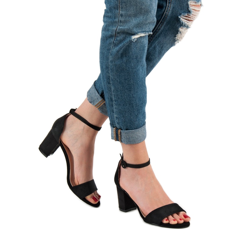 Tyylikkäät VICES -sandaalit musta 2