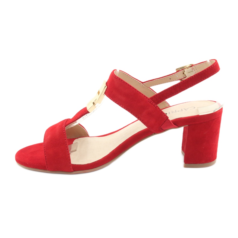 Punainen Caprice 28303 sandaalit postissa 2