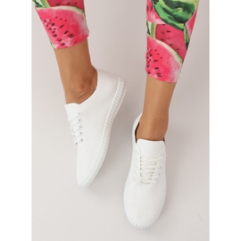 Valkoiset naisten lenkkarit B111-17 Allwhite valkoinen 2