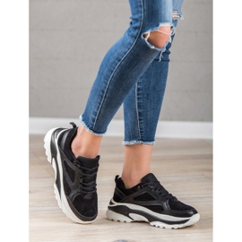 VICES mustat lenkkarit 2