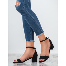 SHELOVET Klassiset mustat sandaalit 2