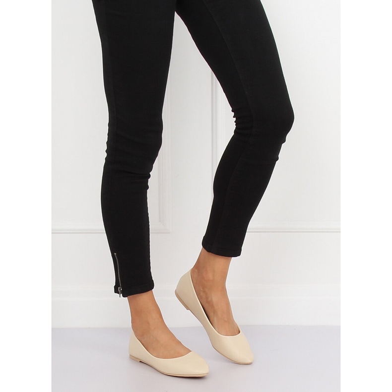 Naisten beige balerinat CC108 Beige 1