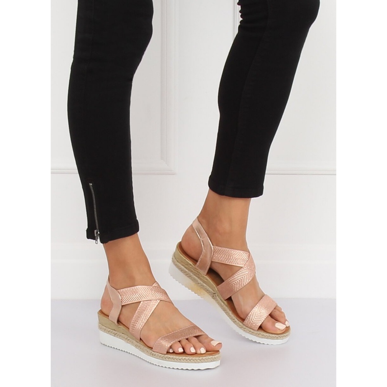 Vaaleanpunaiset naisten sandaalit S81 Champagne vaaleanpunainen 2