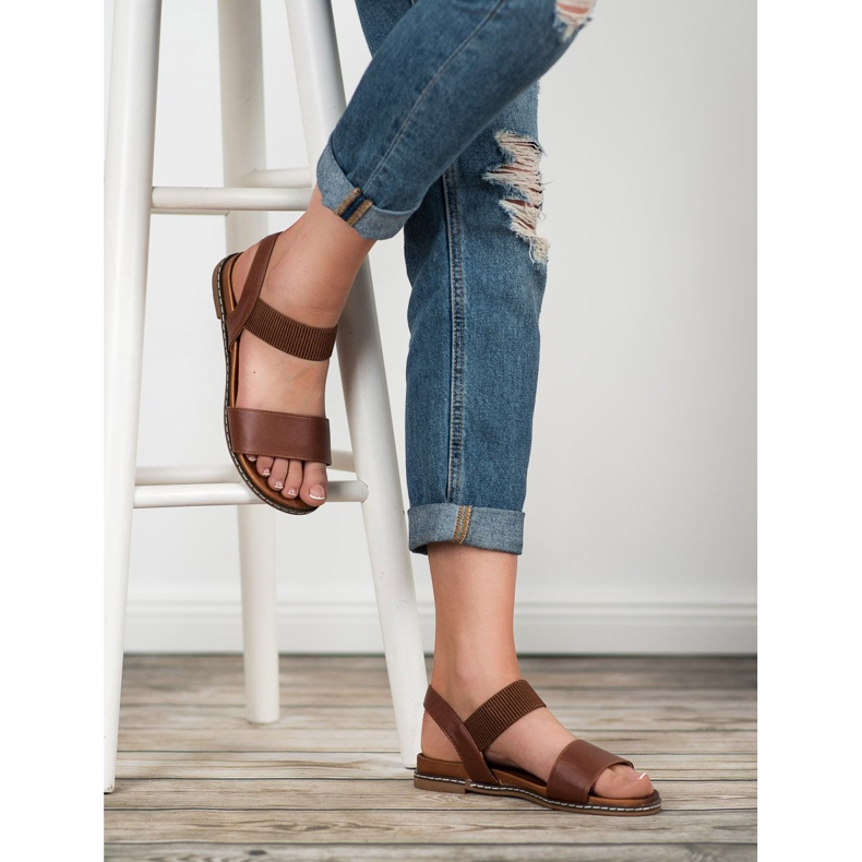 Mannika Ruskeat sandaalit 2