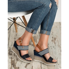 Goodin Merimiehen sandaalit kiilassa valkoinen ruskea sininen monivärinen 1