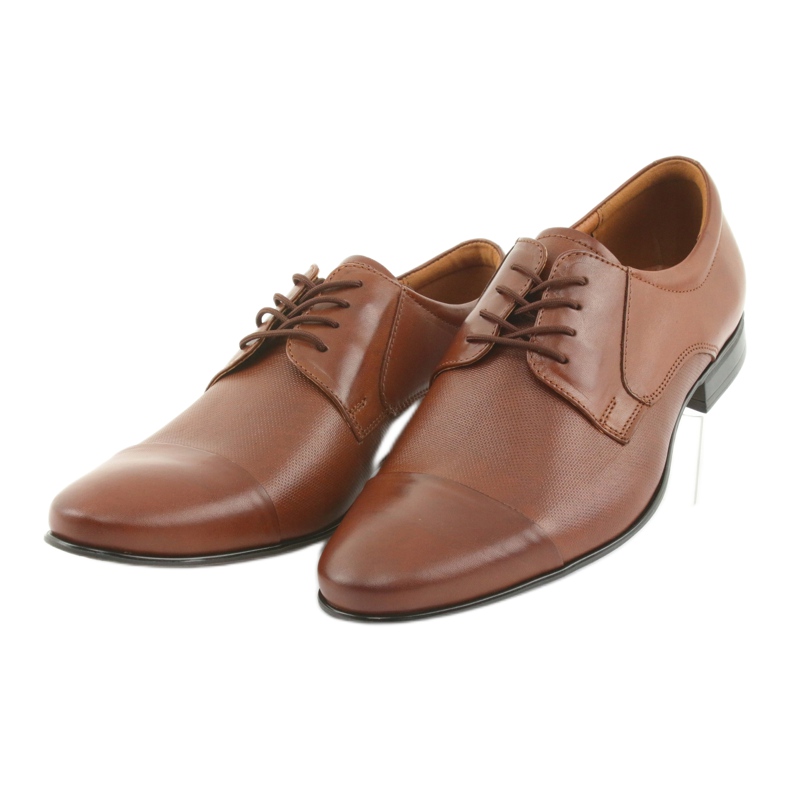 Tur Miesten ruskeat nahkakengät 3