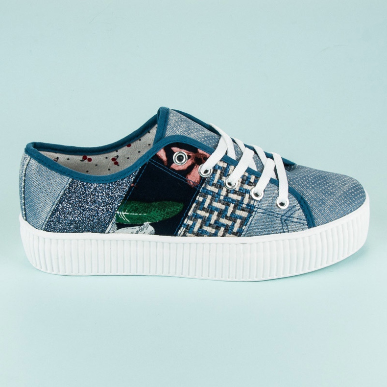 Kylie Naisten tennarit alustalla sininen 2