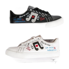 Muodikkaat naisten lenkkarit musta 1