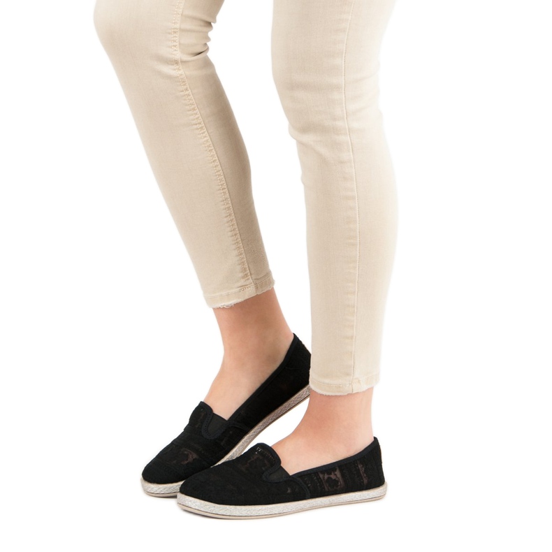 MCKEYLOR Lace Slipons musta 1