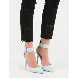 Sininen mokkanahka 1