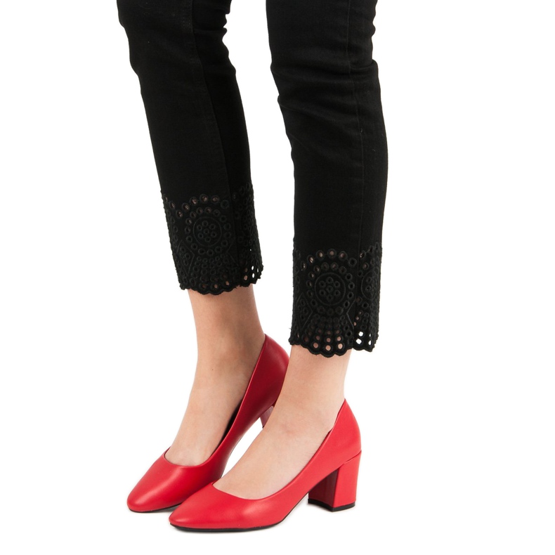 Ideal Shoes Klassiset punaiset pumput punainen 1