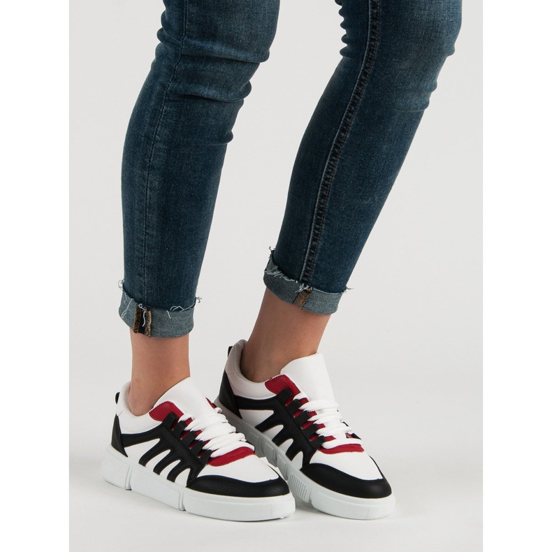 Mukavat urheilukengät valkoinen musta 1