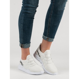 Valkoiset tekstiiliset urheilukengät valkoinen 1