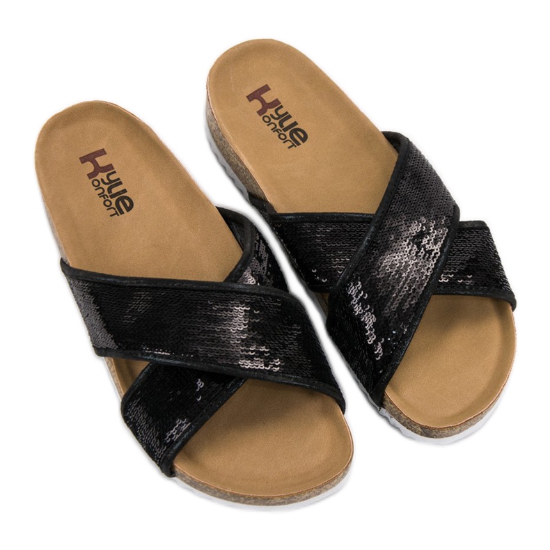 Kylie Mustat tossut paljeteilla 2