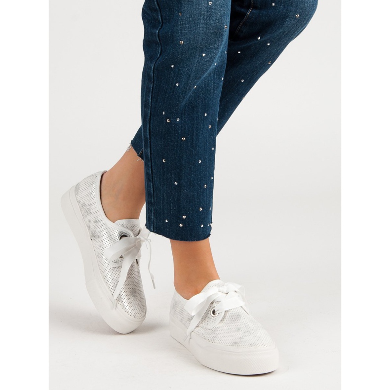 Kylie Lenkkarit sidottu nauhalla valkoinen harmaa 1