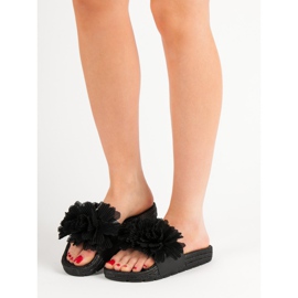 Seastar Mustat tossut kukilla 1