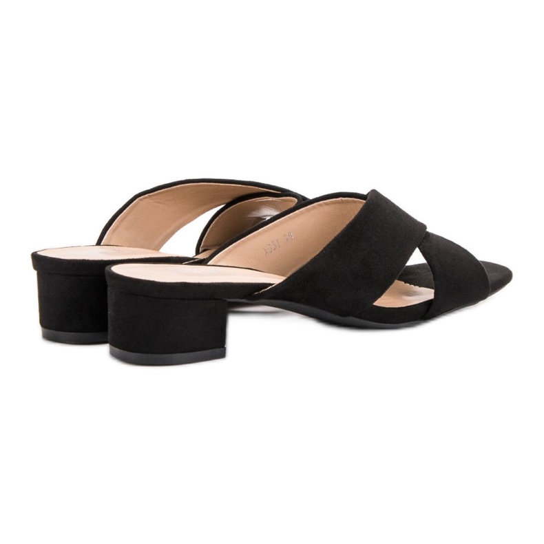 Small Swan Tyylikkäät mokkanahkatossut musta 2