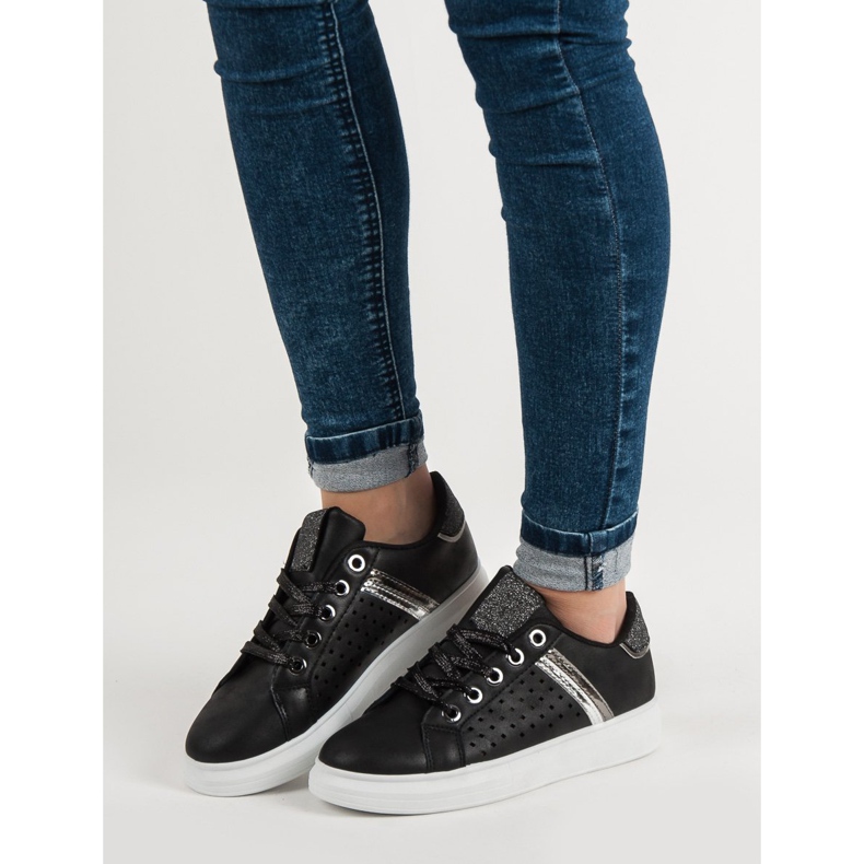 Muodikkaat urheilukengät musta 1