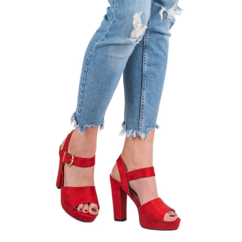 SHELOVET Punaiset sandaalit alustalla punainen 2