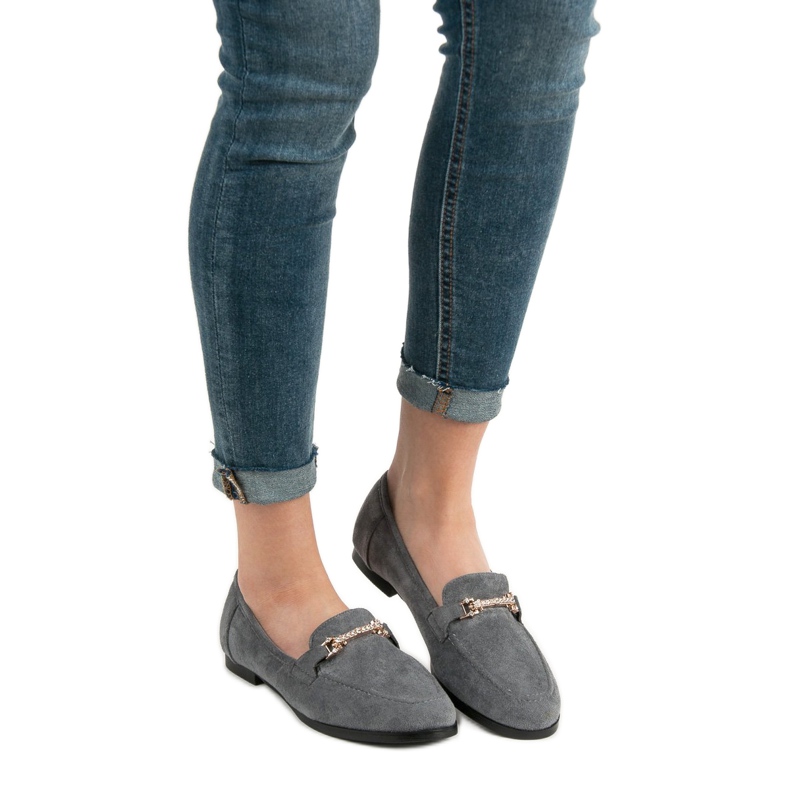 Balada Harmaat mokkanahkaiset leivonnaiset 1