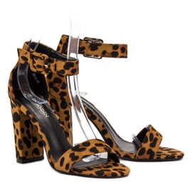 Goodin Sandaalit baarissa ruskea 1