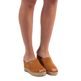 Best Shoes Wedge sandaalit ruskea 1