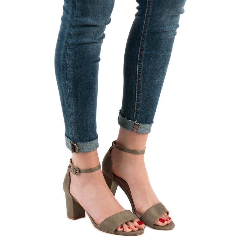 Tyylikkäät VICES -sandaalit vihreä 2