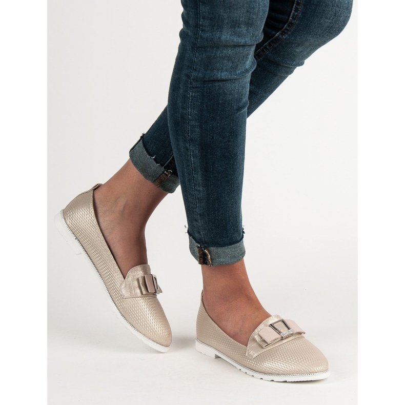 Ch. Creation Kultaiset herrat kultainen 1