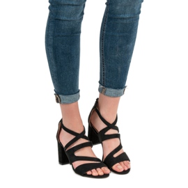 Evento Mokkanahkaiset sandaalit baarissa musta 2