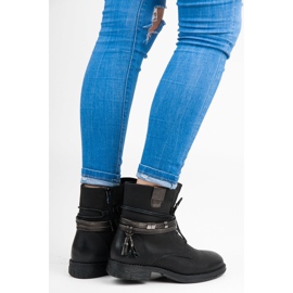 Queentina Mustat saappaat, jotka kiinnitetään vetoketjulla 2