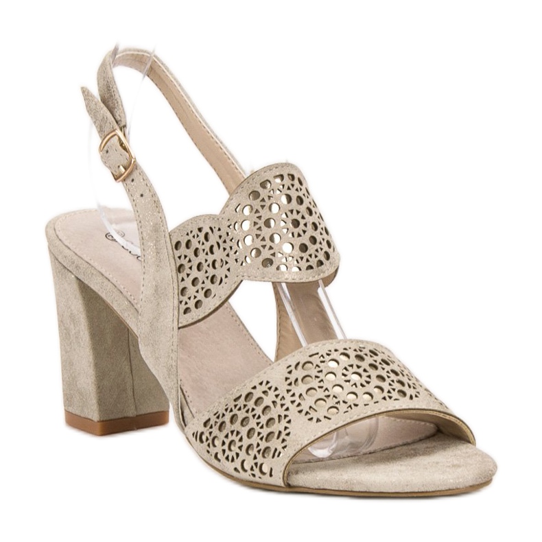 Goodin Kultaiset sandaalit baarissa kultainen 1