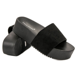 Ideal Shoes Tossut alustalla musta 1