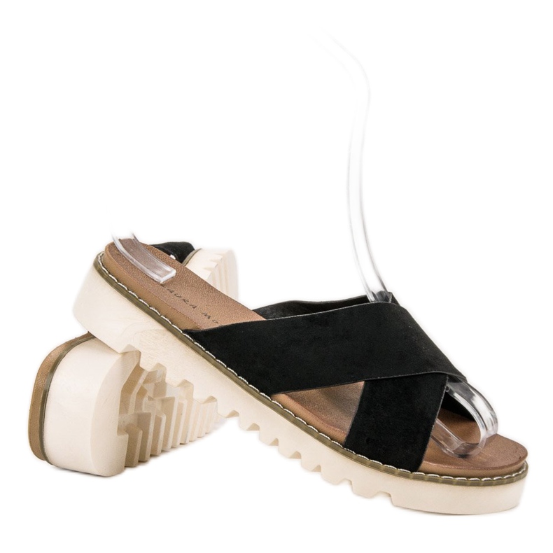 Laura Mode Mustat mokkanahkatossut 1