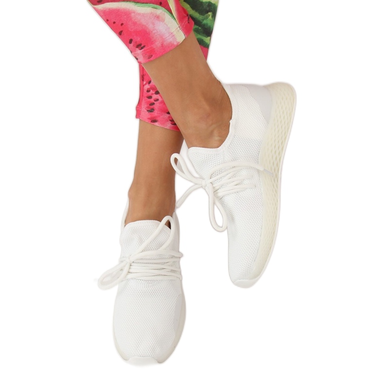 Valkoiset urheilukengät B-6851 Valkoinen 2