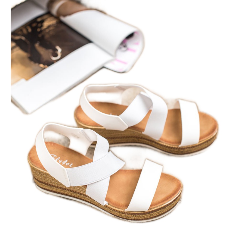 Flyfor Kevyt Slip-on sandaalit valkoinen 2