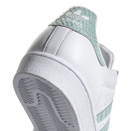 Adidas Originals Superstar W CG5461 kengät valkoinen 2