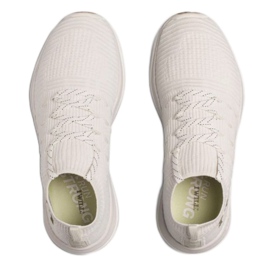 Under Armour Slingflex Rise W 3000096-105 valkoinen 2