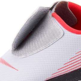 Nike Mercurial Vapor 12 Club Ps Tf Jr AH7357-060 jalkapallokengät harmaa harmaa 2