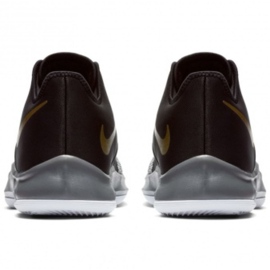 Koripallokengät Nike Air Versitile Iii M AO4430-005 monivärinen musta 2